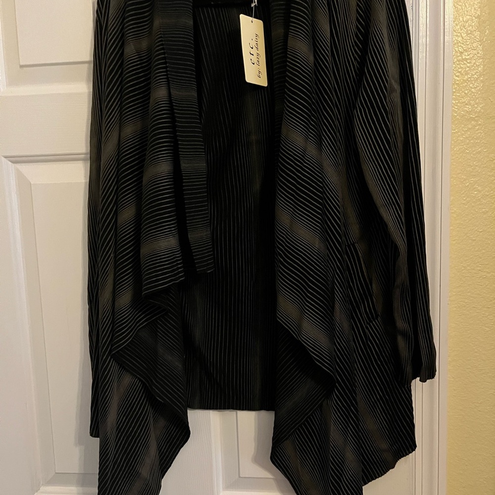 ETC Black and Black Striped New